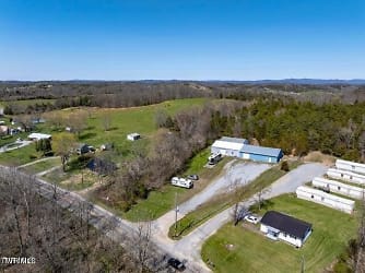 3202 Blue Springs Pkwy - Greeneville, TN