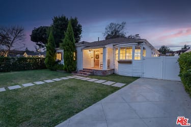4607 Willowcrest Ave - Los Angeles, CA