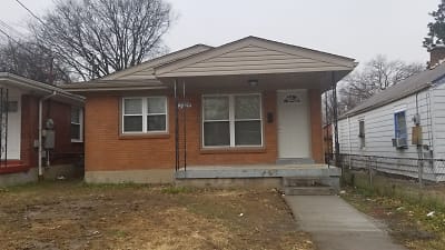 3722 Cliff Ave - Louisville, KY