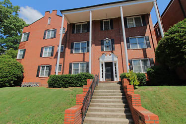 920 Monticello Terrace unit 305 - Charlotte, NC