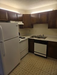 3600 Western Ave unit 341D - Connersville, IN