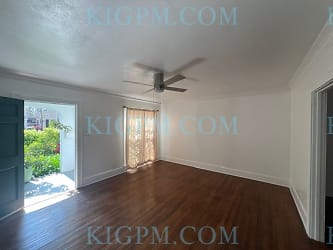 1283 Queen Anne Pl - Los Angeles, CA