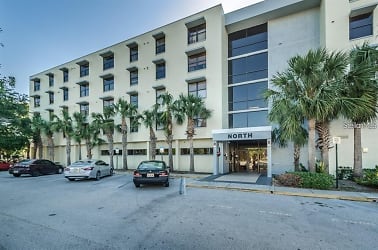 701 S Madison Ave #417 - Clearwater, FL