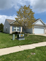 2433 Fleming Dr - West Lafayette, IN