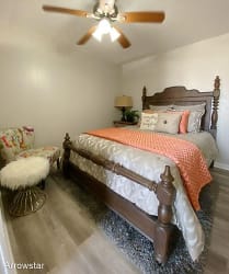 5301 11 Th Apartments - Lubbock, TX
