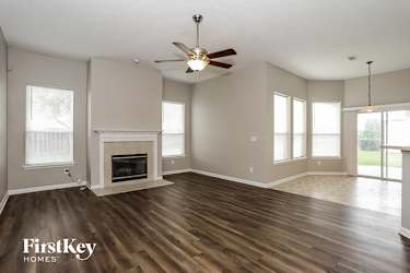 3814 Victoria Lakes Drive East - Jacksonville, FL