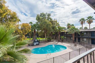 The Palms At Camelback West Apartments - Phoenix, AZ