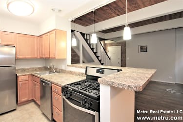 2714 N Mildred Ave unit 3 - Chicago, IL