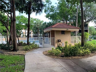 8254 NW 24th St unit D - Coral Springs, FL