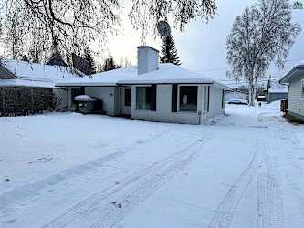 2131 Hilton Ave - Fairbanks, AK