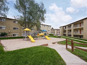 Sienna Place Apartments - Colorado Springs, CO