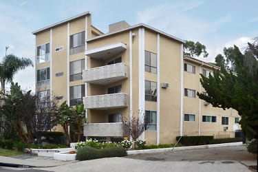 484 S Roxbury Dr - Beverly Hills, CA