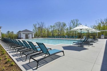 Holly Springs Place Apartments - Holly Springs, NC