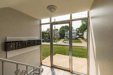 522 Elliott Ave unit 4 - Arlington Heights, OH