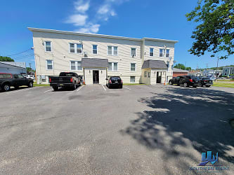 4 Cloutier St unit 1 - undefined, undefined