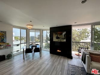 8530 Holloway Dr #312 - West Hollywood, CA