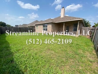 4437 Rolling Water Dr - Pflugerville, TX