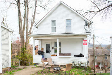 51 E State St unit 1 - Athens, OH