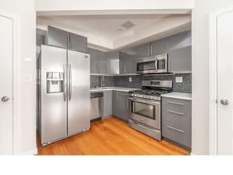 30-39 32nd St unit 2-B - Queens, NY