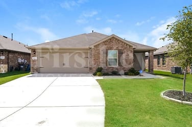 3054 Blackwell Dr - Forney, TX