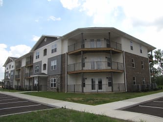 Bell Pointe Apartments - Newburgh, IN