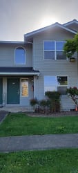 305 A St - Columbia City, OR