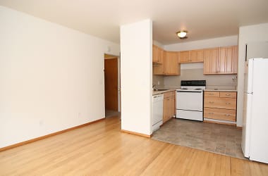 Capitol Ridge Apartments - Seattle, WA