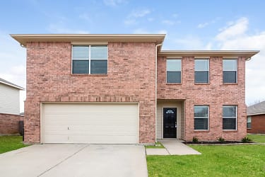 1622 Withers Way - Krum, TX