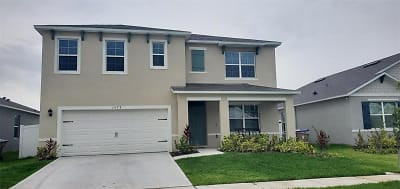 1579 Barberry Dr - Kissimmee, FL