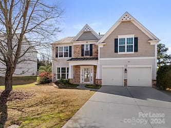 8305 Cutters Spring Drive - Waxhaw, NC