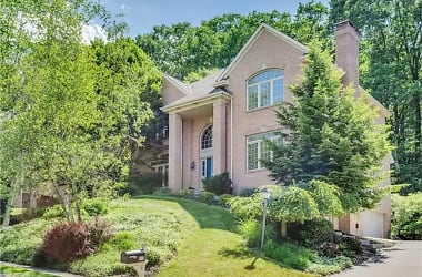 115 Radcliff Dr - Pittsburgh, PA