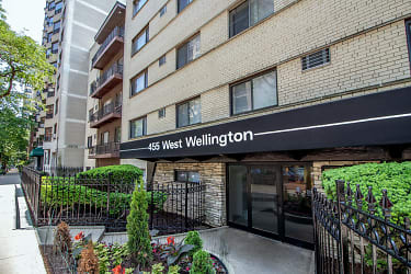 455 W. Wellington Apartments - Chicago, IL