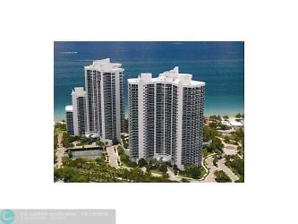 3200 N Ocean Blvd #406 - Fort Lauderdale, FL