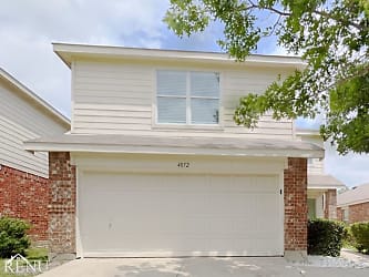 4872 Waterford Dr - Fort Worth, TX