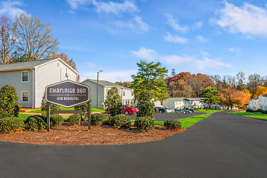 Charlotte 360 Apartments And Townhomes - Charlotte, NC