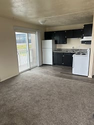 1080 S. 1500 E. Apartments - Clearfield, UT
