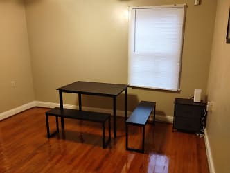 Room For Rent - Hapeville, GA