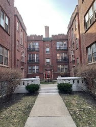 4033 W School St unit 1A - Chicago, IL