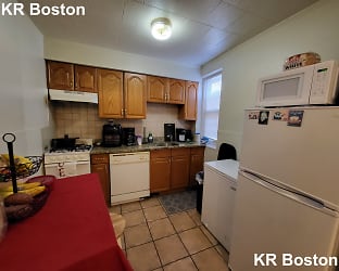 107 Gordon St unit 15 - Boston, MA