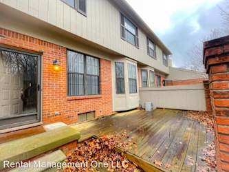 7048 Nottingham - West Bloomfield, MI
