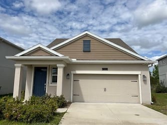 4303 Seven Canyons Dr - Kissimmee, FL
