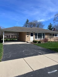 207 S Dwyer Ave - Arlington Heights, IL