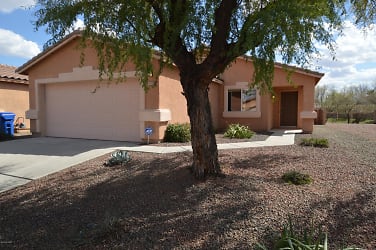 2177 W Burlwood Way - Tucson, AZ