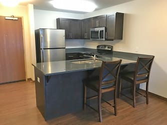 Madison Heights Building 2 Apartments - Watford City, ND