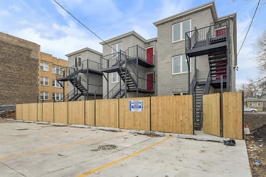 1239 S Fairfield Ave #2 - Chicago, IL