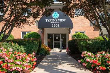 Tysons View Apartments - Falls Church, VA