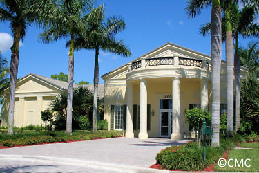 2718 Misty Oaks Cir - Royal Palm Beach, FL