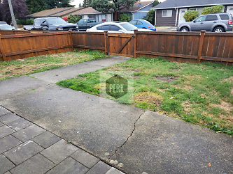 420 23rd St SE - undefined, undefined