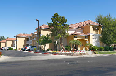 Furnished Studio Phoenix Mesa West Apartments - Mesa, AZ