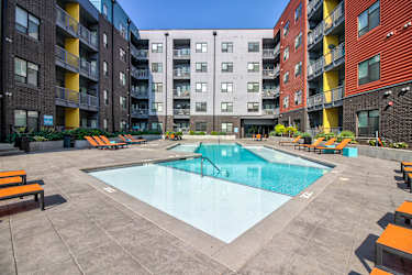 Crossroads Westside Apartments - Kansas City, MO